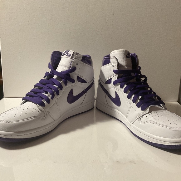 Nike Sneakers Air Jordan 1 White Purple High top Sz 9.5 New